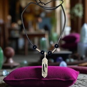 Siskiyou 1996 Black and Silver Feather Pendant on Faux Leather Necklace